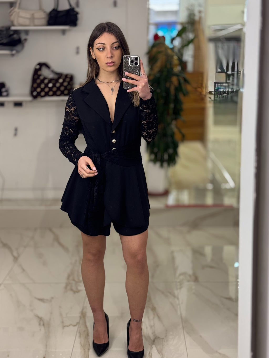 Tutina Lace